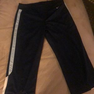 Capri workout pants
